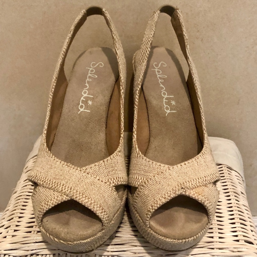 Splendid Wedge